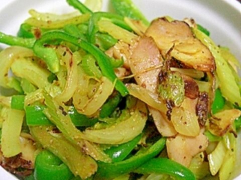 生焼けのわけがない余った加工肉と野菜の救済炒め